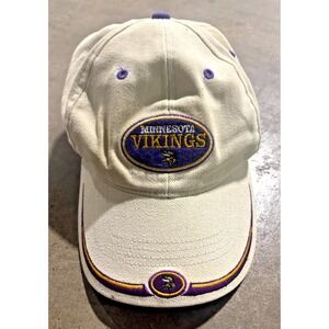 Vintage Minnesota Vikings Hat NFL Strapback One Size Cream Purple Made in Macau